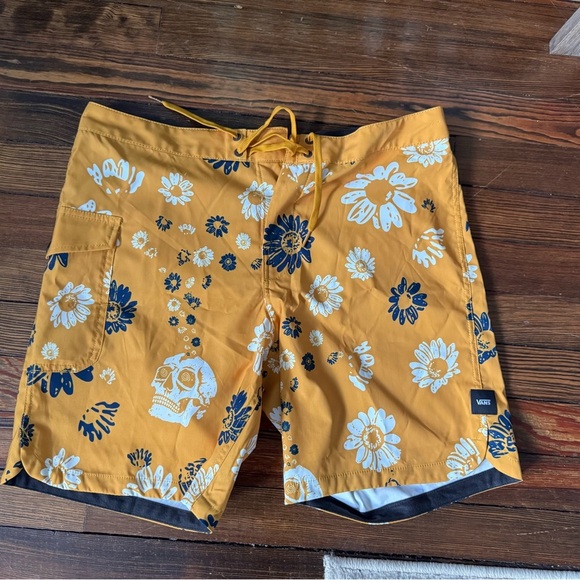 Vans Men's Mustard Floral Skull Board Shorts - Picture 1 of 4